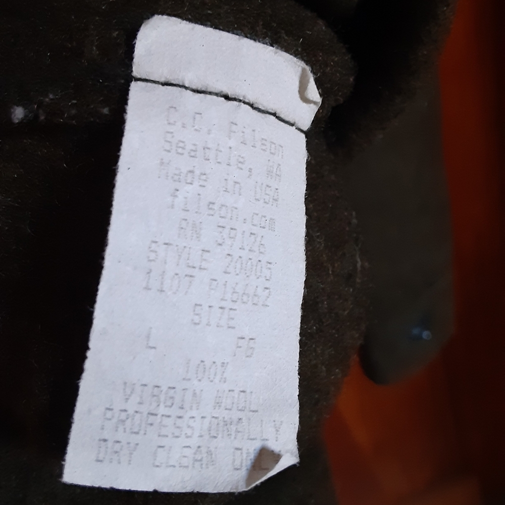 VINTAGE Woman's Filson Hunting Jacket - Picture 6 of 6